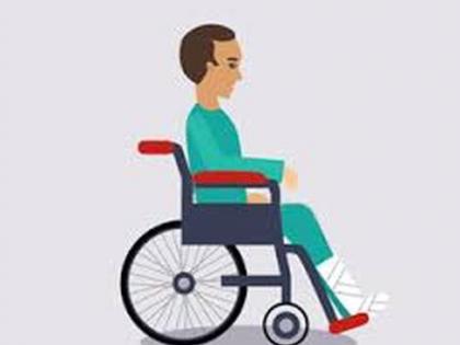 Dissatisfied with the lack of a separate grievance redressal cell for the disabled | दिव्यांगांना तक्रारींसाठी स्वतंत्र तक्रार निवारण कक्ष नसल्याने नाराजी