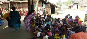 In Sindhudurg district, the traditional practice of Shrikrushna's Gopaldev's banquet | सिंधुदुर्ग जिल्ह्यात सुरू आहे, श्रीकृष्णाची गवळदेवांच्या स्नेहभोजनाची पारंपरिक प्रथा