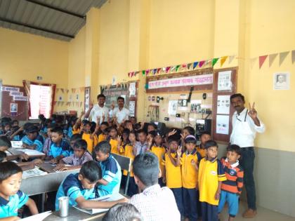  Keyboard, mouse and monitor on the school wall! | शाळेच्या भिंतीवर कीबोर्ड, माऊस अन् मॉनिटर !