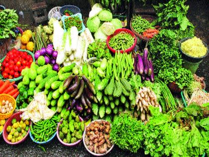 The sudden cancellation of the weekend lockdown has pushed up vegetable prices in Pimpri | विकेंड लॉकडाऊन अचानक रद्द झाल्याने पिंपरीत भाज्यांचे भाव कडाडले