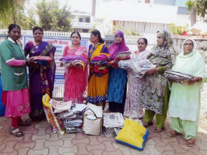 To make cloth-paper bags, give household scraps, old clothes | कापडी-कागदी पिशव्या बनविण्यासाठी घरातील रद्दी, जुनी कपडे द्या