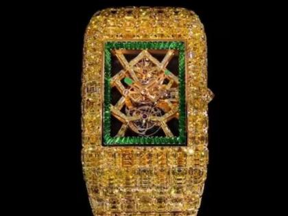 Most expensive watch in the world price is so much you can by car-bungalow | जगातलं सगळ्यात महागडं घड्याळ, किंमत इतकी की, गाडी-बंगलाही घेऊ शकाल!