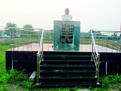 Development plan of Shendgaon stoped due to lack of funds | निधीअभावी रखडला शेंडगावचा विकास आराखडा Development plan of Shendgaon stoped due to lack of funds | निधीअभावी रखडला शेंडगावचा विकास आराखडा