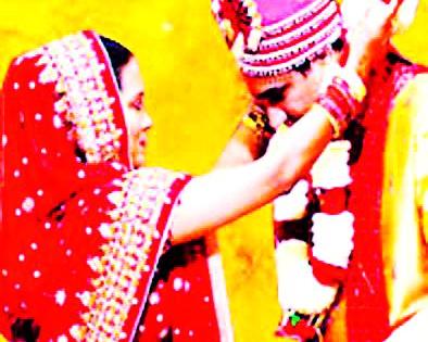 Registration of each marriage is essential | प्रत्येक विवाहाची नोंदणी अत्यावश्यक