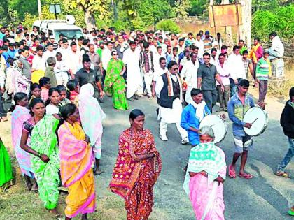 Stop the way to the NCP | गोलाकर्जीत राकाँचा रास्ता रोको