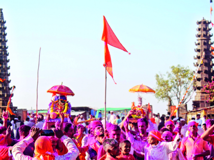 Jotibaachi visit today; Enter the devotee | जोतिबाची आज यात्रा; भाविक दाखल