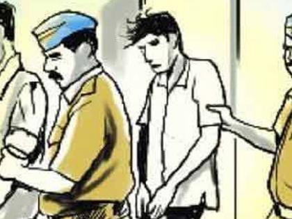 Two men arrested in connection with the robbery, near Nandurbaran, both were arrested | दरोडय़ाच्या प्रय}ातील दोघांना नंदुरबारनजीक अटक, दोघे पसार Two men arrested in connection with the robbery, near Nandurbaran, both were arrested | दरोडय़ाच्या प्रय}ातील दोघांना नंदुरबारनजीक अटक, दोघे पसार