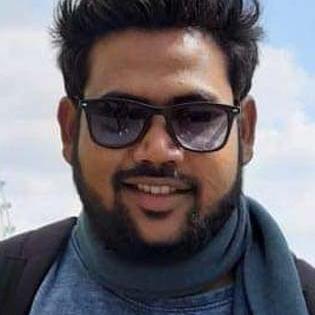 The name of the martyr is shining in movies and series! | सिनेमा आणि मालिकांमध्ये झळकतेय शहाद्याचे नाव! The name of the martyr is shining in movies and series! | सिनेमा आणि मालिकांमध्ये झळकतेय शहाद्याचे नाव!