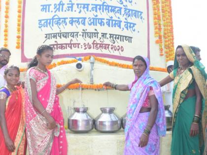 In Mhasmal, the villagers welcomed the water | म्हैसमाळमध्ये गावकऱ्यांनी केले पाण्याचे जल्लोषात स्वागत