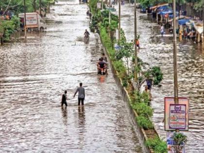 Statement for immediate disposal of rain water | पावसाच्या पाण्याची विल्हेवाट तत्काळ लावण्यासाठी निवेदन