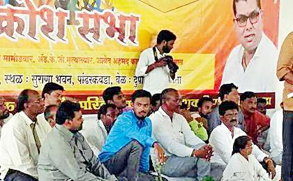 Declaration of fraud is fraudulent | कर्जमाफीची घोषणा फसवी