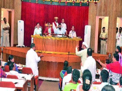  16 in the education board, seven members in the tree authority | शिक्षण मंडळात १६, तर वृक्ष प्राधिकरणमध्ये सात सदस्य