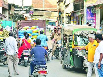 Nine hours of relaxation in the curfew | संचारबंदीत नऊ तासांची शिथिलता