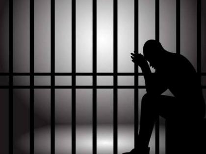 Shocking! Two policemen, including 17 prisoner were infected with corona in Indapur jail | धक्कादायक! इंदापुरच्या कारागृहात १७ कैद्यांसह दोन पोलिसांना कोरोनाचा संसर्ग