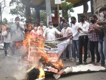 In Nagpur, BJUM took out the agitation against Maha Vikas Aghadi government | नागपुरात ‘भाजयुमो’ने काढला महाविकास आघाडी सरकारचा बडगा