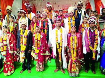 Twelve married couples here in the hill | डोंगरला येथे १२ जोडपी विवाहबद्ध