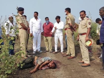 The body of an unidentified Isma was found in Pimpri Shivara on suspicion of murder | पिंप्री शिवारात आढळला अनोळखी इसमाचा मृतदेह, खुनाचा संशय The body of an unidentified Isma was found in Pimpri Shivara on suspicion of murder | पिंप्री शिवारात आढळला अनोळखी इसमाचा मृतदेह, खुनाचा संशय