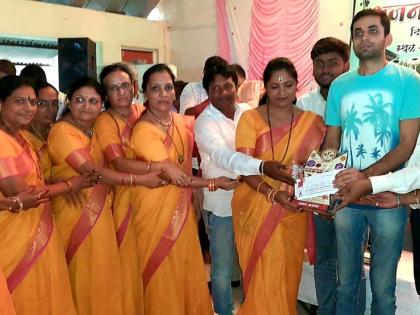 30 circles participate in hymn competition at Prakash | प्रकाशा येथील भजन स्पर्धेत 30 मंडळांचा सहभाग 30 circles participate in hymn competition at Prakash | प्रकाशा येथील भजन स्पर्धेत 30 मंडळांचा सहभाग