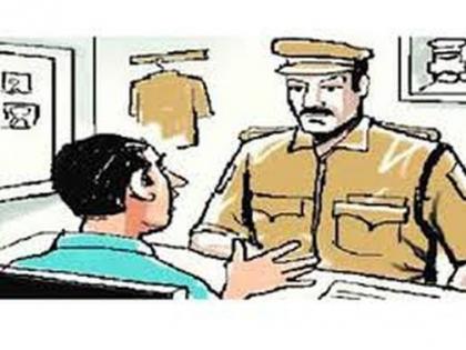 Two professors with trader | व्यापाऱ्यासह दोघा प्राध्यापकांना कोठडी Two professors with trader | व्यापाऱ्यासह दोघा प्राध्यापकांना कोठडी