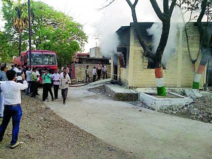 Chemical unit gets fire of 34 lakhs | केमिकल युनिटला आग ३४ लाखांचे नुकसान