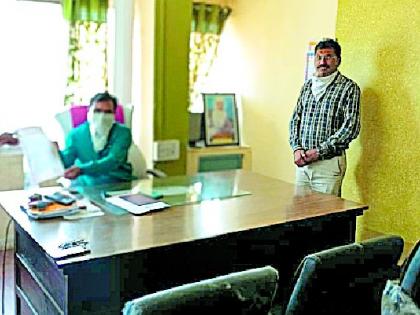 Students should not be forced to learn from home | विद्यार्थ्यांना लर्निंग फ्रॉम होमची सक्ती नको Students should not be forced to learn from home | विद्यार्थ्यांना लर्निंग फ्रॉम होमची सक्ती नको