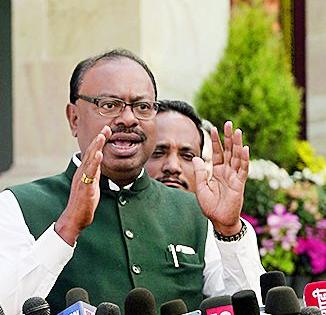 We did not want the Sena-BJP alliance to break | सेना-भाजप युती तुटावी अशी आमची इच्छाच नव्हती