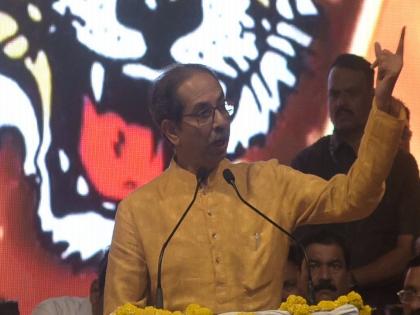 Corrupt should be gathered, BJP party should be increased! Sangh, BJP loyalists upset over party split, Uddhav Thakrey | भ्रष्ट तितुका मेळवावा, भाजपा पक्ष वाढवावा! पक्षफोडीवर संघ, भाजपातील निष्ठावान नाराज