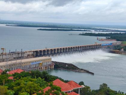Inconsistency in information from government agencies regarding water release from Almatti Dam | अलमट्टी धरणातील पाणी विसर्गसंबंधी शासकीय यंत्रणेकडील माहितीत विसंगती