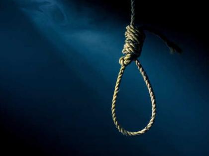 Father-in-law commits suicide sue to daughter in law | सुनेच्या जाचाला कंटाळून सासऱ्याने केली आत्महत्या