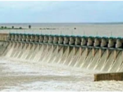 Good News; Ujani dam 100 percent full; | Good News; उजनी धरण १०० टक्के भरले; पुणे जिल्ह्यातील पावसाचा परिणाम