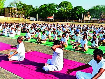 Khaki's resilience increased, beating Kareena in the second wave | ‘खाकी’ची राेगप्रतिकार शक्ती वाढली, दुसऱ्या लाटेत काेराेनावर मात Khaki's resilience increased, beating Kareena in the second wave | ‘खाकी’ची राेगप्रतिकार शक्ती वाढली, दुसऱ्या लाटेत काेराेनावर मात