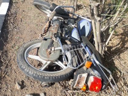  One killed in an accident near Wadiv-Hej | वाडीव-हेजवळ अपघातात एक ठार