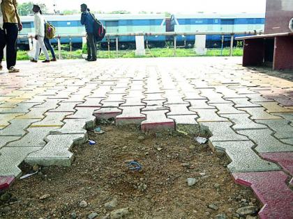 Nagpur railway station; How to make this home platform? | नागपूर रेल्वे स्थानक; हा होम प्लॅटफार्म कसा ?