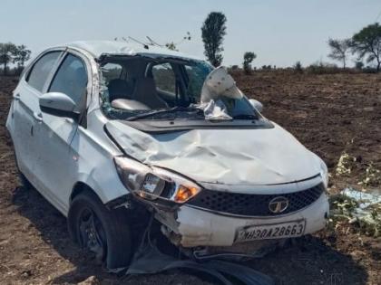 car overturned; Luckily the driver survived | भरधाव कार उलटली; सुदैवाने चालक बचावला