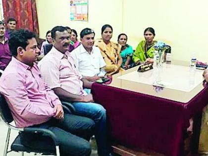 Dakshin of Expansion Officers at Social Welfare Committee Meeting | समाजकल्याण समिती सभेला विस्तार अधिकाऱ्यांची दांडी