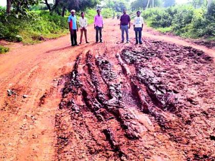 Invitation to Accident of Gose Phata from Viral Road | गोसे फाटा ते विरली रस्ता देतोय अपघाताला आमंत्रण