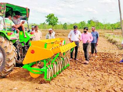 Economic growth possible through new planting methods | नव्या लागवड पद्धतीतून आर्थिक प्रगती शक्य Economic growth possible through new planting methods | नव्या लागवड पद्धतीतून आर्थिक प्रगती शक्य