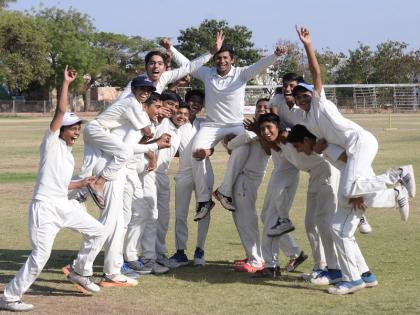  Cambridge beat SB In the final round | केम्ब्रिजवर मात करीत स.भु. अंतिम फेरीत