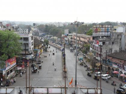 The streets of the city market are open | शहरातील बाजारपेठेतील रस्ते मोकळे