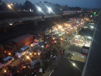  Pimpalgaon traffic congestion | पिंपळगावी वाहतुक कोंडी