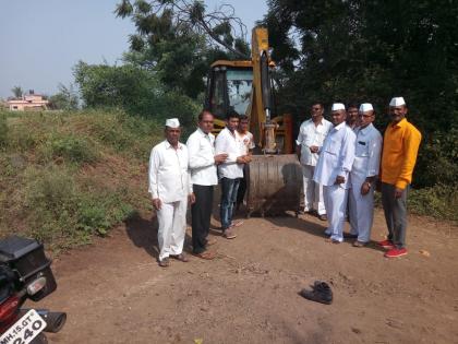  The plight of the roads in the ravine | भेंडाळीत रस्त्यांची दुर्दशा