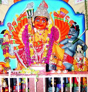 Navratri festival in Durgama temple | दुर्गामाता मंदिरात नवरात्रोत्सव