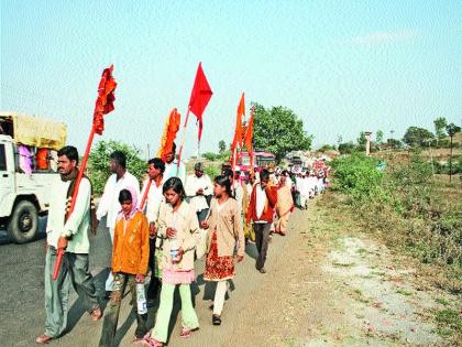  Anand Ceremony involving cosmopolitan warrords | सर्वधर्मीय वारकऱ्यांना सामावून घेणारा आनंद सोहळा