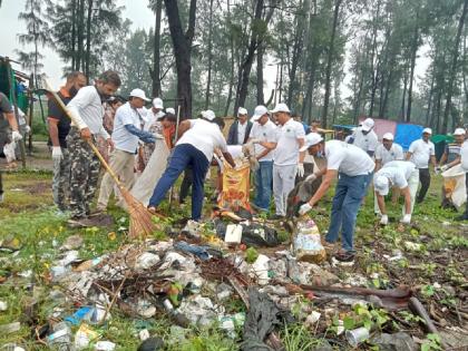 Village-to-village cleanliness drive completed in the district | जिल्ह्यात गावागावात स्वच्छता अभियान संपन्न