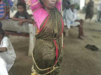 'Bhanamati' was circulating among 'those' women and 'Satan' was circulating among the villagers. | चंद्रपुरातील ‘त्या’ महिलांमध्ये 'भानामती' तर गावकऱ्यांमध्ये संचारला होता 'सैतान'