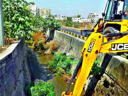 'Municipality silence' about natural drains | नैसर्गिक नाल्यांबाबत ‘नगररचना’ची चुप्पी