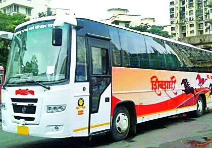 The supply of 460 Shivshahi buses from Mumbai and Karnataka | राज्यातील ४६० शिवशाही बसेसचा पुरवठा मुंबई, कर्नाटकातून