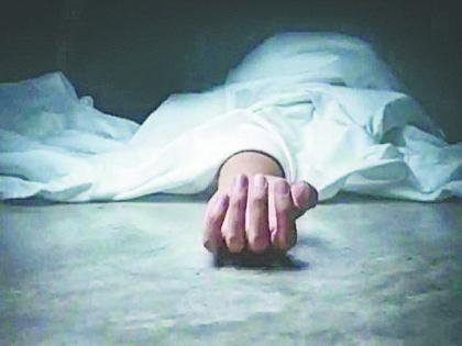 He went to tie rakhi for his sister .. While getting off the train, he came under the wheel .. | दुर्दैवी; बहिणीला राखी बांधायला निघाला.. रेल्वेतून उतरताना चाकाखाली आला.. He went to tie rakhi for his sister .. While getting off the train, he came under the wheel .. | दुर्दैवी; बहिणीला राखी बांधायला निघाला.. रेल्वेतून उतरताना चाकाखाली आला..