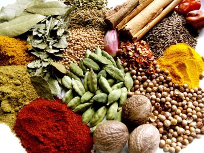 The taste of cooking is expensive; Double increase in spice prices | स्वयंपाकाची चव महागली; मसाल्यांच्या दरात दुप्पट वाढ