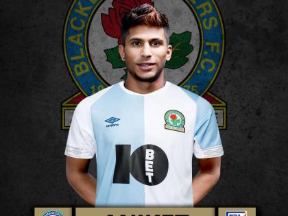 Lessons from England's Blackburn Rovers | इंग्लंडच्या ‘ब्लॅकबर्न रोव्हर्स’कडून अनिकेत घेणार धडे Lessons from England's Blackburn Rovers | इंग्लंडच्या ‘ब्लॅकबर्न रोव्हर्स’कडून अनिकेत घेणार धडे